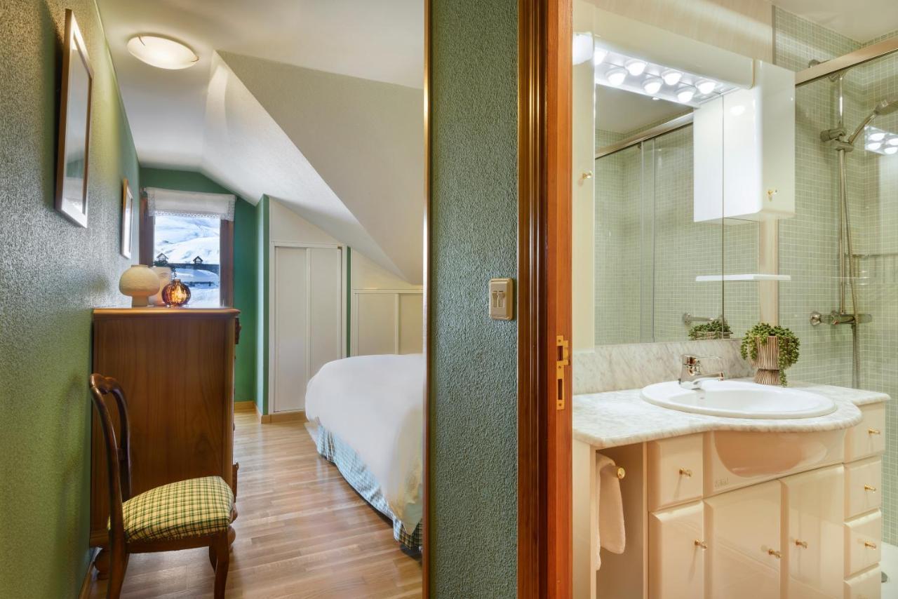 Montesqui Formigal, Exclusivo Atico Con Vistas A Pistas, Guardaesquis Y Garaje *