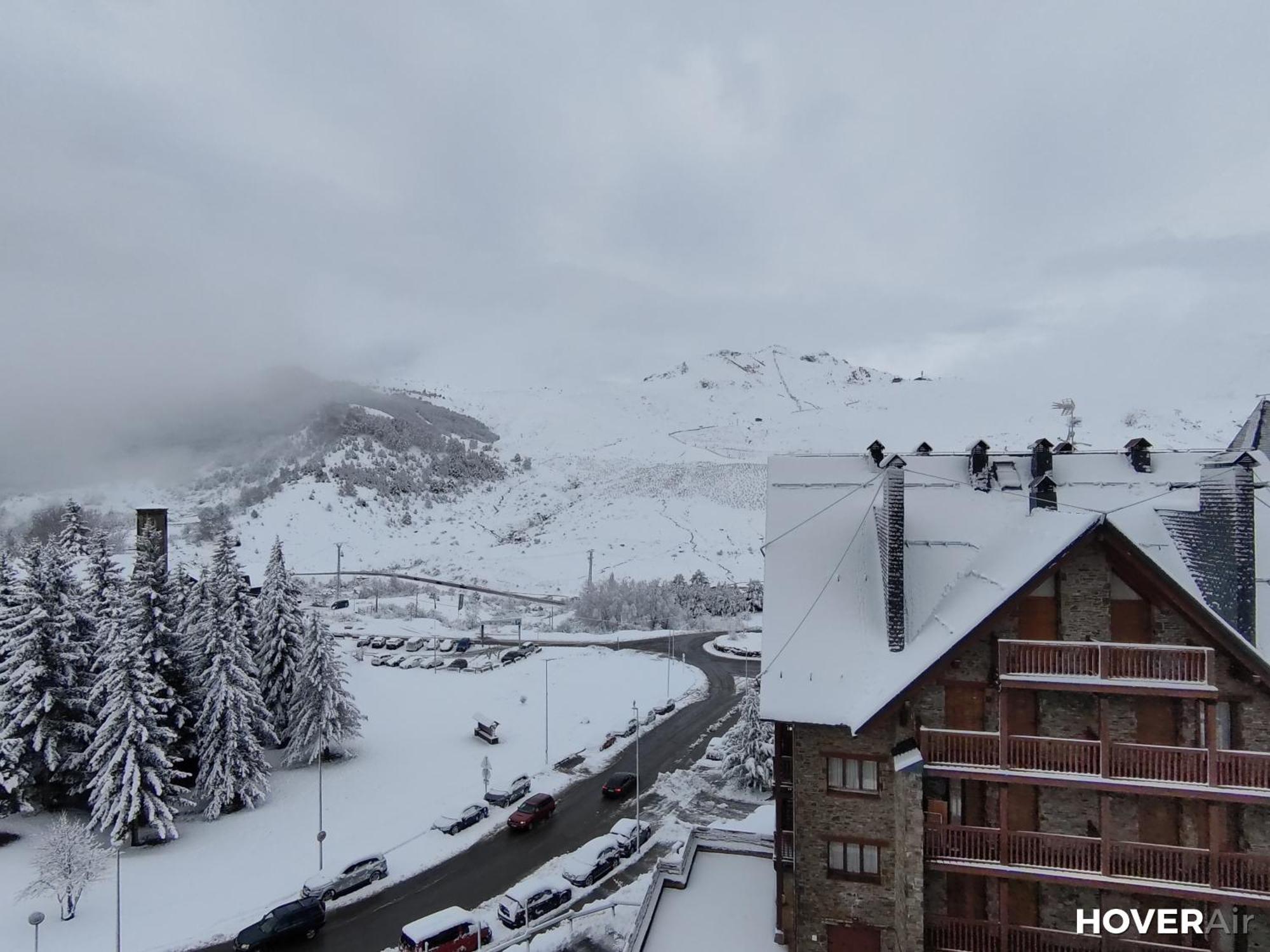 Apartment Montesqui Formigal, Exclusivo Atico Con Vistas A Pistas, Guardaesquis Y Garaje *